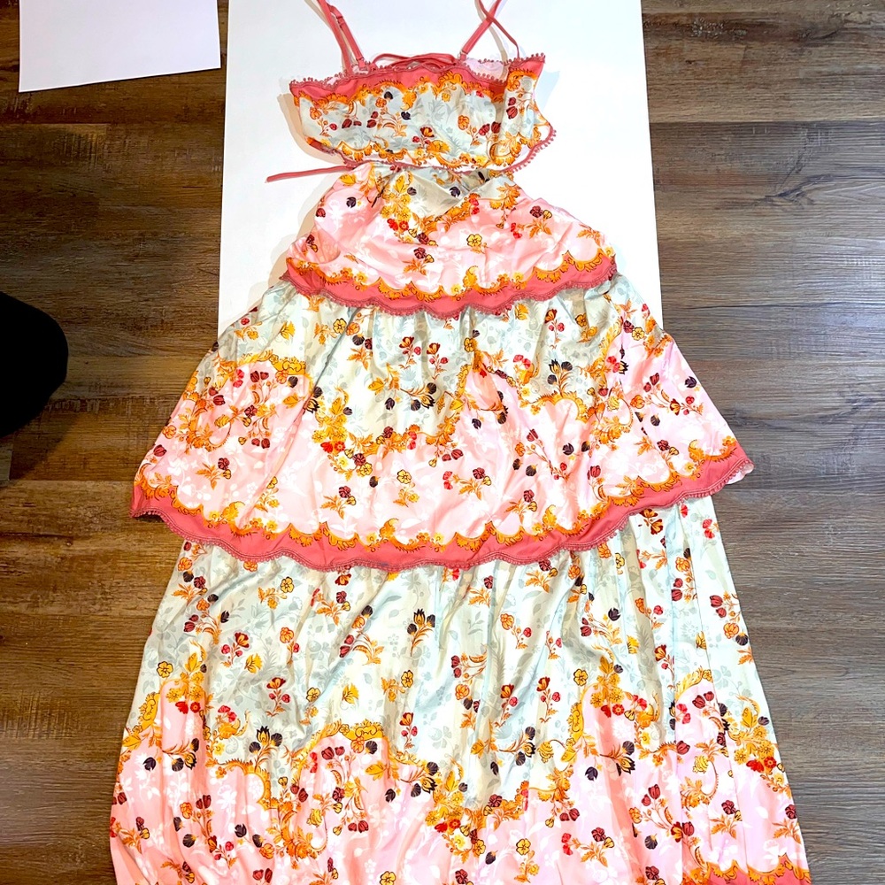 Maxi summer dress, never worn, size Large but fits more like small or medium